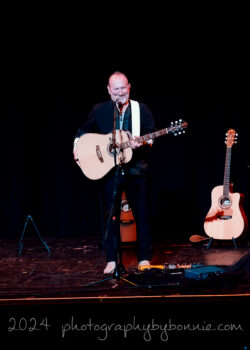 Colin Hay Colonial Theatre